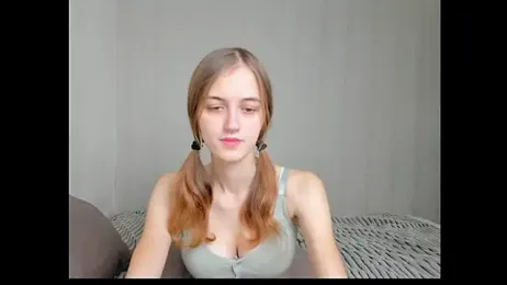 dreamy_pollyyy webcam stripchat model stream image