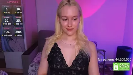 CaseyLabow webcam stripchat model stream image