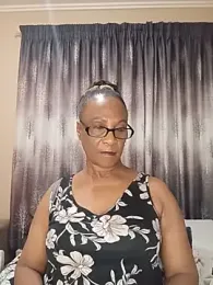 Hotgrannyx webcam stripchat model stream image