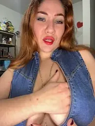 Celestedubois webcam stripchat model stream image