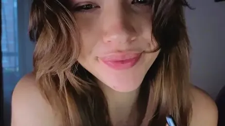 immagine stream di DemiDee