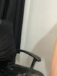 guh2026 webcam stripchat model stream image